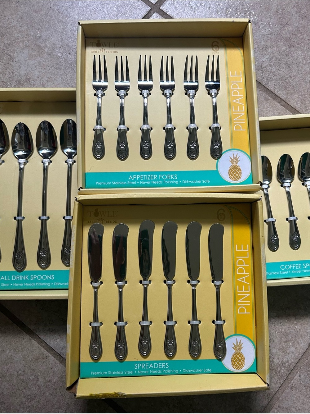Towle Stainless Steel Appetizer Forks & Spreaders Set - Silver - Pineapple